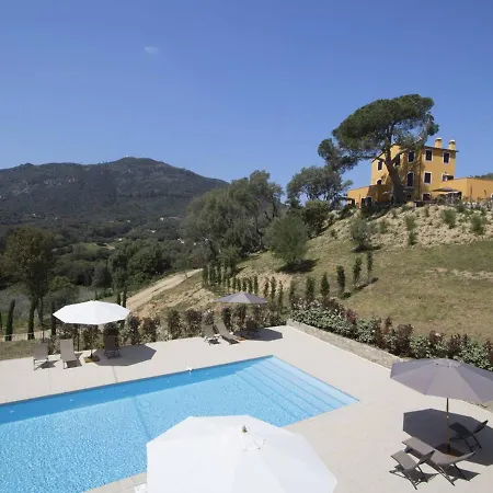 Calme Avec Terrasse, Jardin Et Piscine A - 6 Couchages - Fr-1-61-532 * Ajaccio (Corsica)